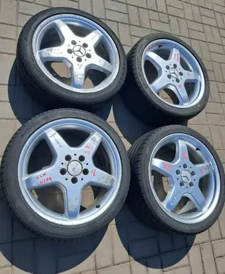 Mercedes-Benz CLK A209 C209 R18 alloy rim A2094011702 A2094011602