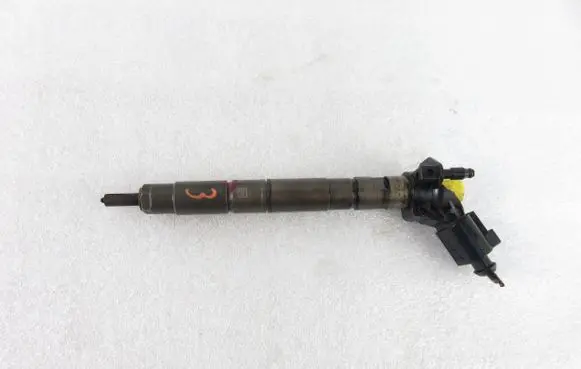 Audi A6 S6 C6 4F Fuel injector 0445115054 059130277AJ
