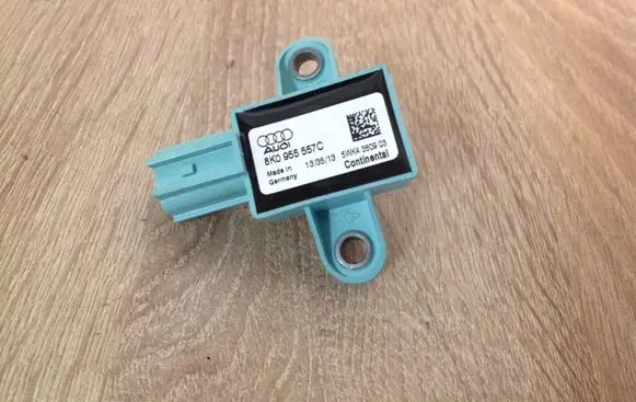 Audi Q5 SQ5 Airbag deployment crash/impact sensor 8K0955557C