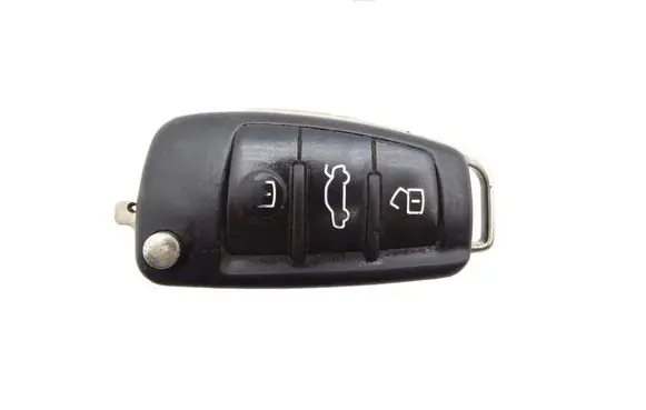 Audi Q7 4L Ignition key/card 4F0837220R