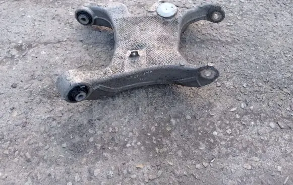 BMW 5 E60 E61 Rear upper control arm/wishbone 6758715