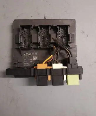 Volkswagen Caddy Comfort/convenience module 2K5937085