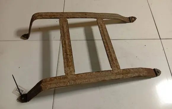 Honda FR-V Fuel tank mounting bracket 