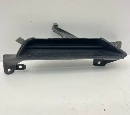 Volvo XC90 Front bumper lower grill 31455309