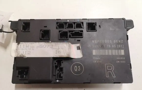 Mercedes-Benz E W211 Door control unit/module 2118201685 355556