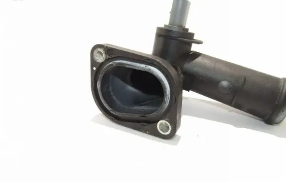 Volkswagen Golf VI Thermostat housing 06A121133AL