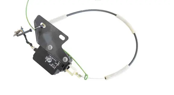 Fuel tank cap lock