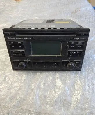 Volkswagen PASSAT B5 Radio/CD/DVD/GPS head unit 7612001506 1J0035191C