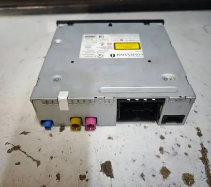 Audi A6 S6 C6 4F Navigation unit CD/DVD player 4E0035652E