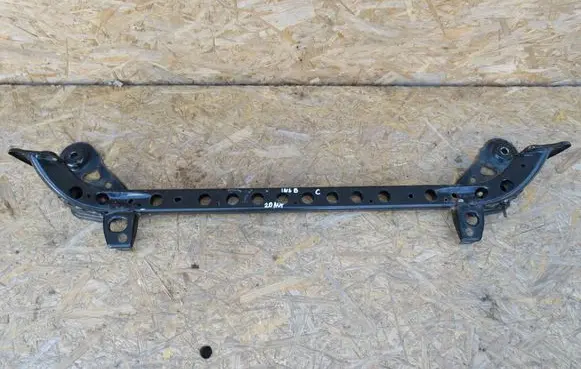 Opel Insignia B Radiator support slam panel 84316408 11281