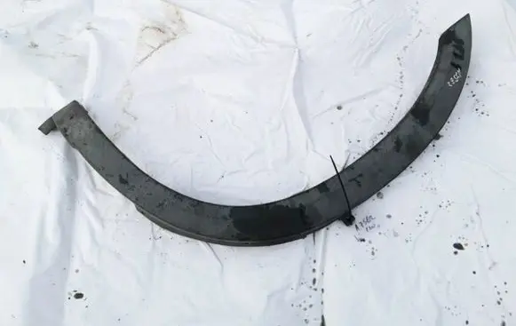 Iveco Daily 40.8 Front arch trim 500326797 sx500326797