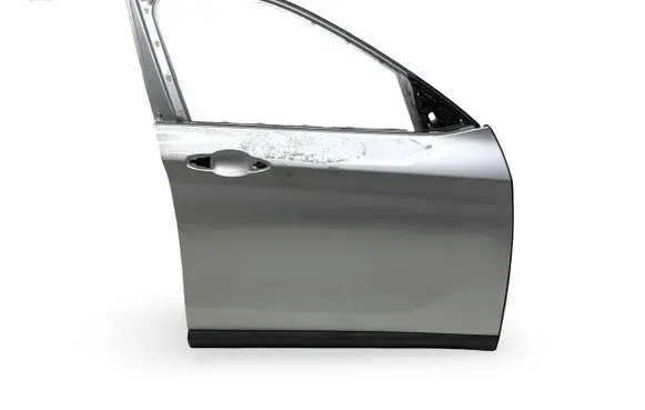 BMW X1 F48 F49 Front door 41007414370 7414370