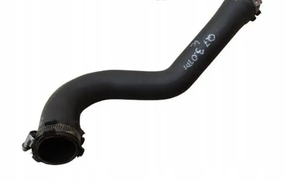 Audi Q7 4L Intercooler hose/pipe