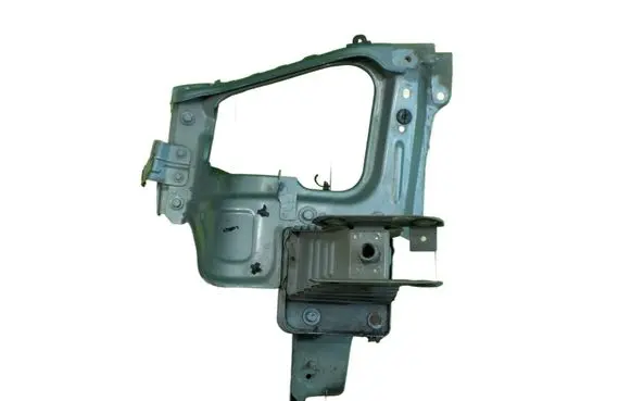 Opel Meriva B Front side member PRZOD