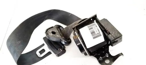 Chrysler Voyager Middle seatbelt (rear) P04680509A