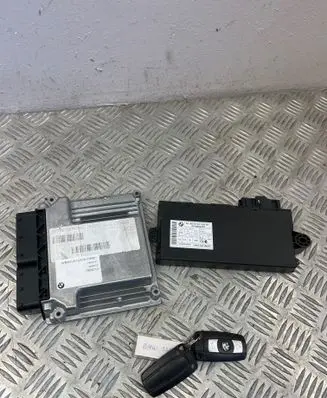 BMW 3 E90 E91 Engine control unit/module 7809212 3EP1