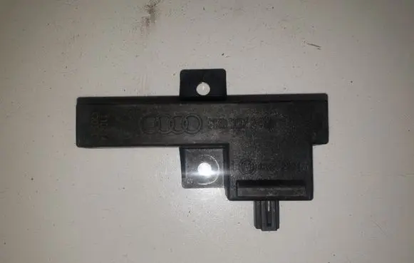 Audi A6 S6 C7 4G Keyless (KESSY) go control unit/module 8K0907247