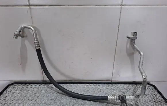Renault Captur Air conditioning (A/C) pipe/hose 924901662r