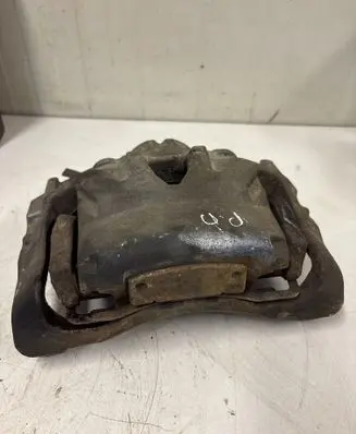 Volvo XC90 Front brake caliper