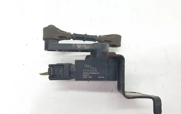 Jaguar F-Pace Sensor