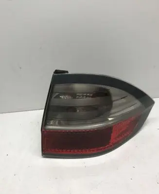 Ford S-MAX Rear/tail lights