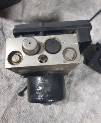 Nissan Pathfinder R51 ABS Pump 20640196 00009750D1