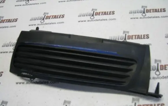 Toyota Avensis Verso Front bumper lower grill 5212844060