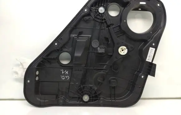 KIA Soul Rear window lifting mechanism without motor 83481b2010rr