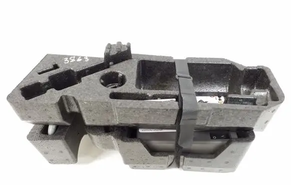 Porsche Cayenne (92A) Tool set 7L0012617B