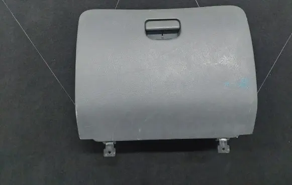 Mitsubishi Colt Glove box lid/cover MR189217