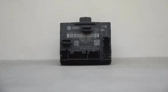 Audi A4 S4 B8 8K Door control unit/module 8T0959792G