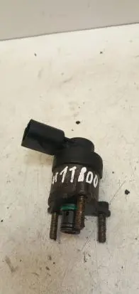 Mercedes-Benz E W211 Fuel pressure sensor A6460740084 6460740084