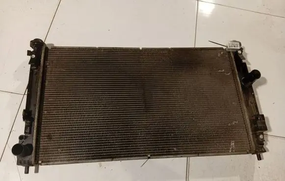 Coolant radiator
