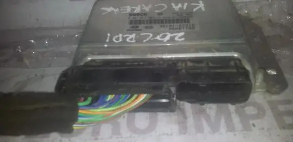 KIA Carens I Engine control unit/module 0281011024 3912127312
