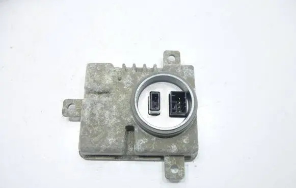 Volkswagen Touran II Headlight ballast module Xenon 8K0941597C