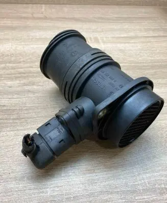 Audi A3 S3 8L Mass air flow meter 0280217121 566