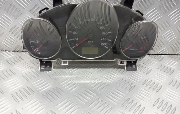 Mitsubishi Colt CZ3 Tachometer MM0038-001