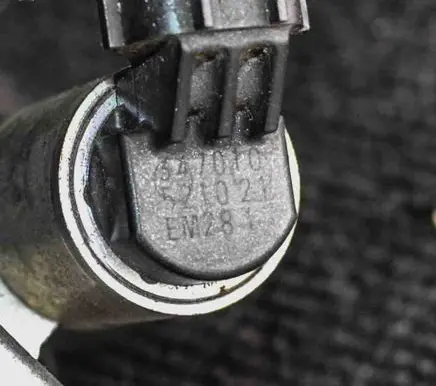 Toyota Yaris Turbo solenoid valve 521021