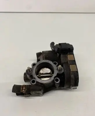 Opel Corsa C Throttle body valve 0280750044 9157512