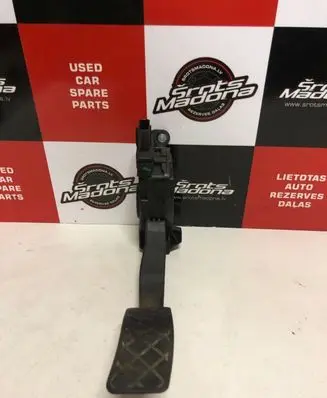 Audi A4 S4 B8 8K Accelerator throttle pedal 8K1721523