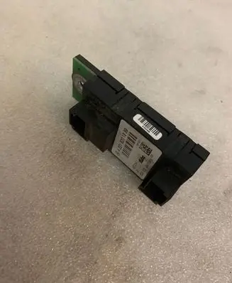 Mercedes-Benz S W221 Aerial antenna amplifier A2218201889 13115009