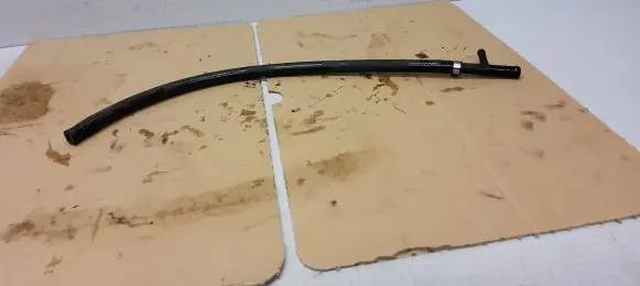 Volkswagen Transporter - Caravelle T4 Engine coolant pipe/hose