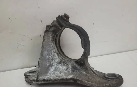 Renault Kangoo II Driveshaft support bearing bracket 