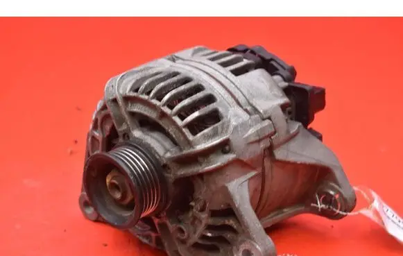 Skoda Fabia Mk1 (6Y) Generator/alternator 047903015Q