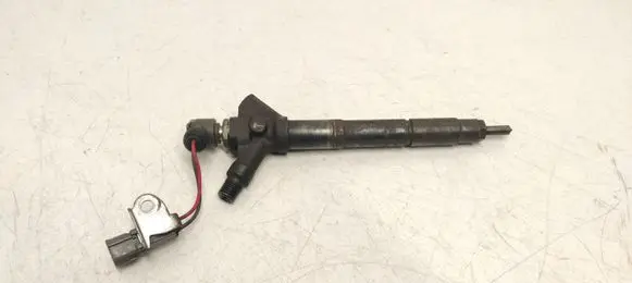 Toyota Corolla Verso AR10 Fuel injector 236700R040