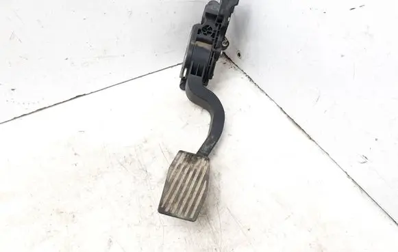 Citroen Nemo Accelerator throttle pedal 0280755105 51801577 606435