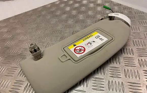 Volvo XC60 Sun visor