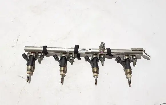 Chevrolet Silverado Fuel main line pipe 12730222