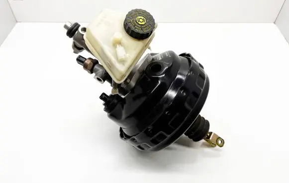 Mercedes-Benz C W203 Brake booster A0054300230