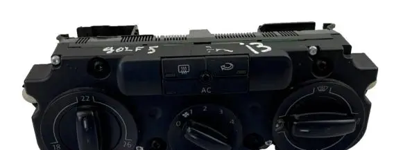 Volkswagen Golf V Climate control unit